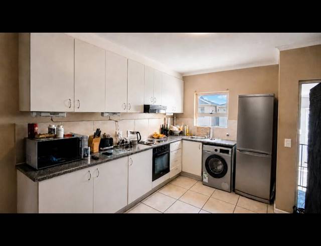 2 BEDROOM APARTMENT FOR SALE IN PARKLANDS